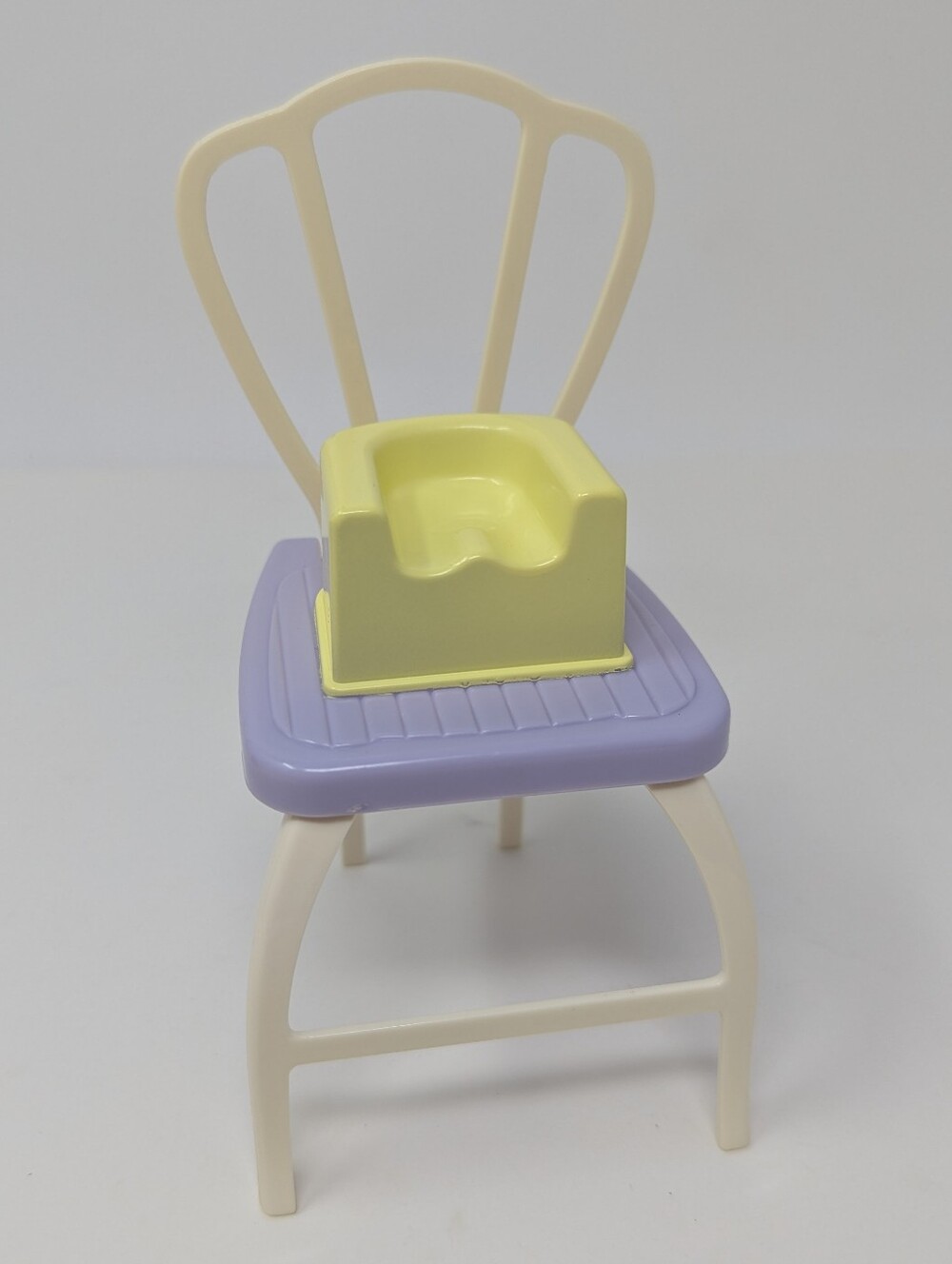 Barbie Happy Family Grandma's Kitchen Foldable Chair with Booster Seat